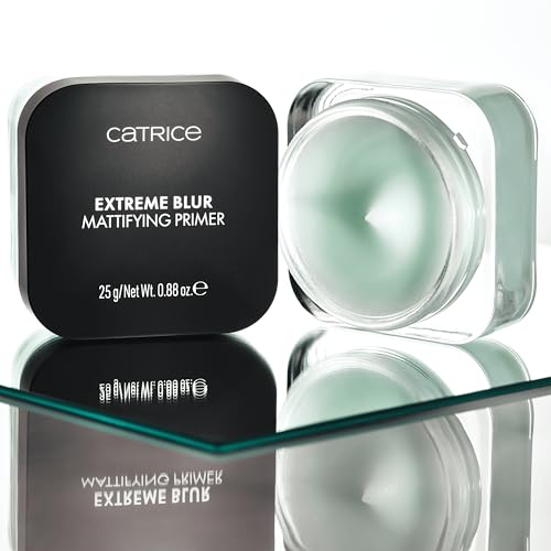 Catrice Extreme Blur Mattifying Face Primer with Hyaluronic Acid - 0.88 oz