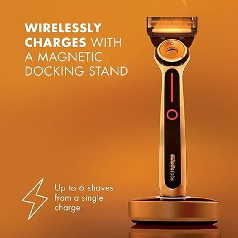 Gillette Heated Razor for Men, Deluxe Travel Shave Kit by GilletteLabs, 1 Handle, 2 Blade Refills, Charging Dock, Case