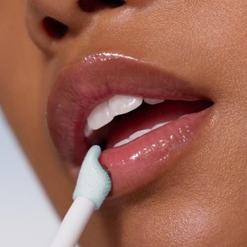r.e.m. beauty Essential Drip Lip Oil - Mint Condition | Hydrating Oil-Gloss with Cooling Applicator