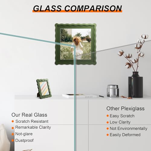 4x4 Wavy Edge Wooden Picture Frame with Mat for 3x3 Photos