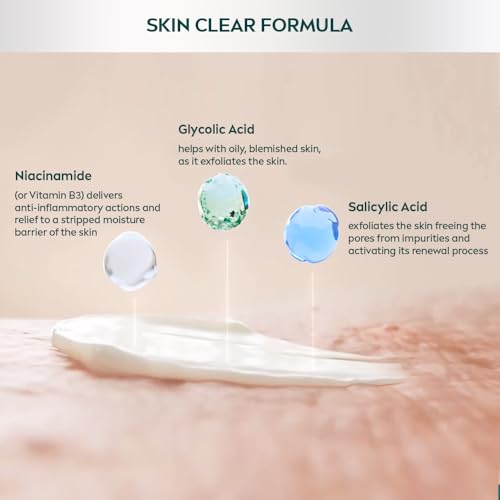 NIVEA Derma Skin Clear Night Exfoliator with Glycolic & Salicylic Acid, 40ml