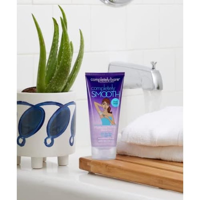 completely bare completely SMOOTH | Moisturizing No-Bump Shave Gel | Aloe Vera | Jojoba Oil | 6 FL OZ