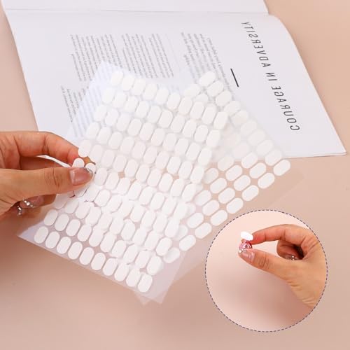 600 Pcs Double Sided Nail Tape for Nail Art Display & Holder
