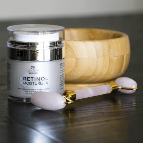 Radha Beauty 2.5% Retinol Moisturizing Face Cream with Hyaluronic Acid