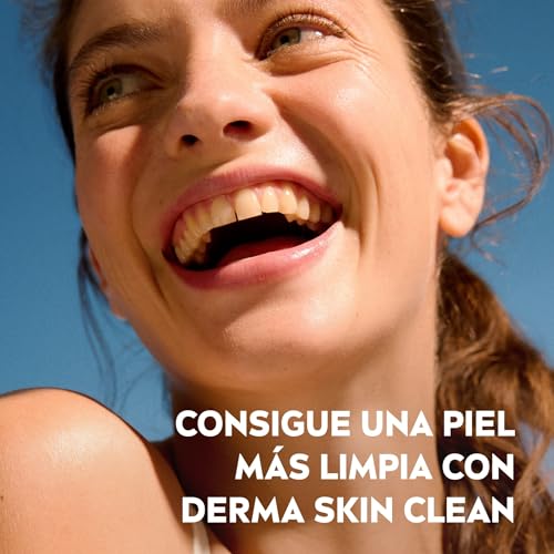 NIVEA Derma Skin Clear Night Exfoliator with Glycolic & Salicylic Acid