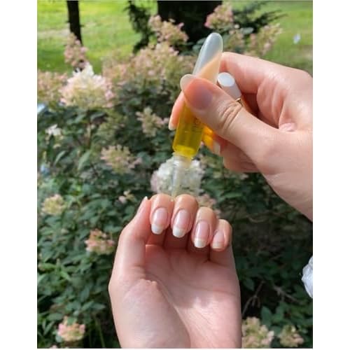 Bliss Kiss Refillable Cuticle Oil Pen with Cuticle Pusher for Nails | Empty 8 ml Nail Oil Pen with soft brush applicator | No Leaks 1-Pack