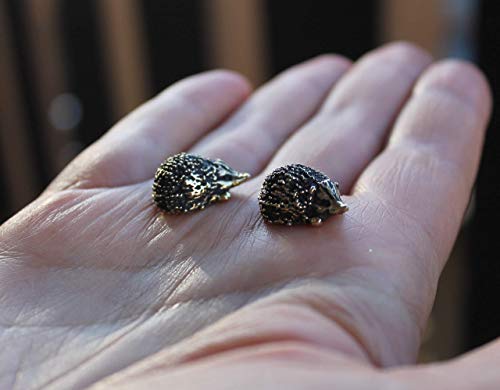 Handmade Brass Hedgehog Figurine - Adorable Miniature Ornament