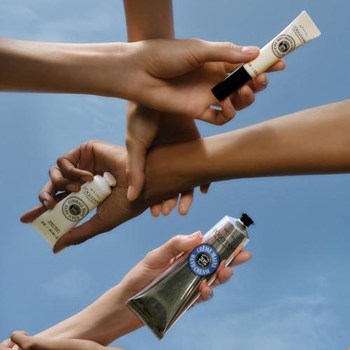 L'Occitane Shea One-Minute Hand Scrub - Exfoliating Treatment 1 fl oz
