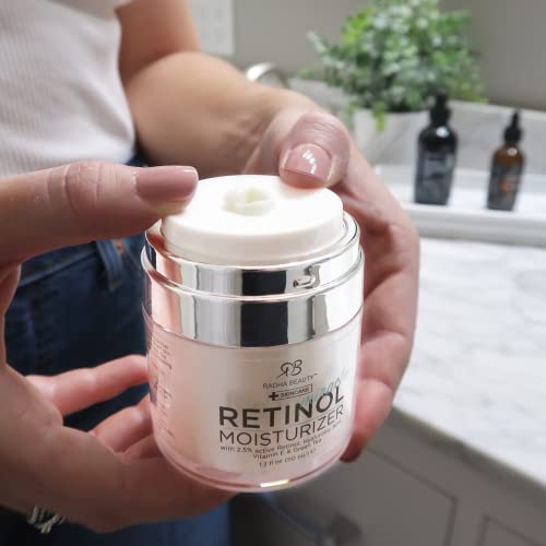 Radha Beauty 2.5% Retinol Moisturizing Face Cream with Hyaluronic Acid