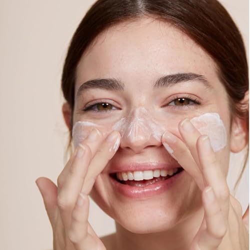 The Face Shop Rice Water Bright Exfoliating Cleanser - Vegan Hydrating Face Wash