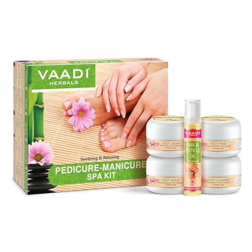 Vaadi Herbals Pedicure and Manicure Spa Kit - 135g