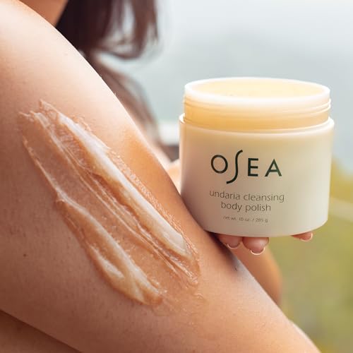Dove Sugar Body Scrub Oat Milk & Berry Brulee For Women For Exfoliated & Hydrated skin 15 oz