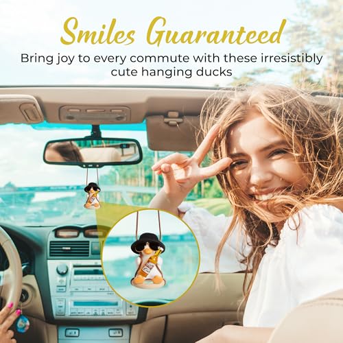 Swinging Duck Rear View Mirror Ornament - Cute Car Accessory
