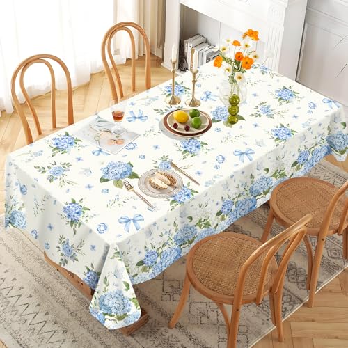 Blue Floral Hydrangea Disposable Tablecloths - 3 Pcs for Parties