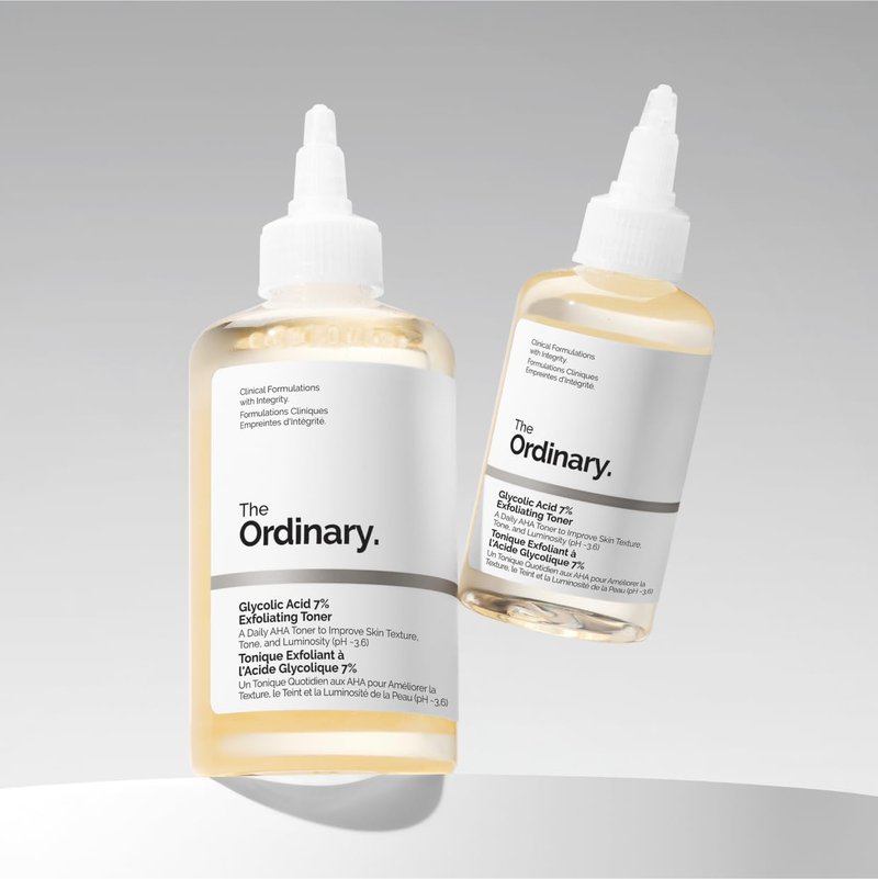 The Ordinary Glycolic Acid 7% Exfoliating Toner, Brightening and Smoothing Daily Toner for More Even-Looking Skin Tone, 8.1 Fl Oz