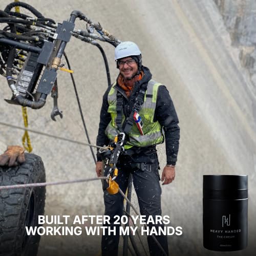 Heavy Handed The Cream: Fast-Absorbing Recovery for Dry, Cracked Hands