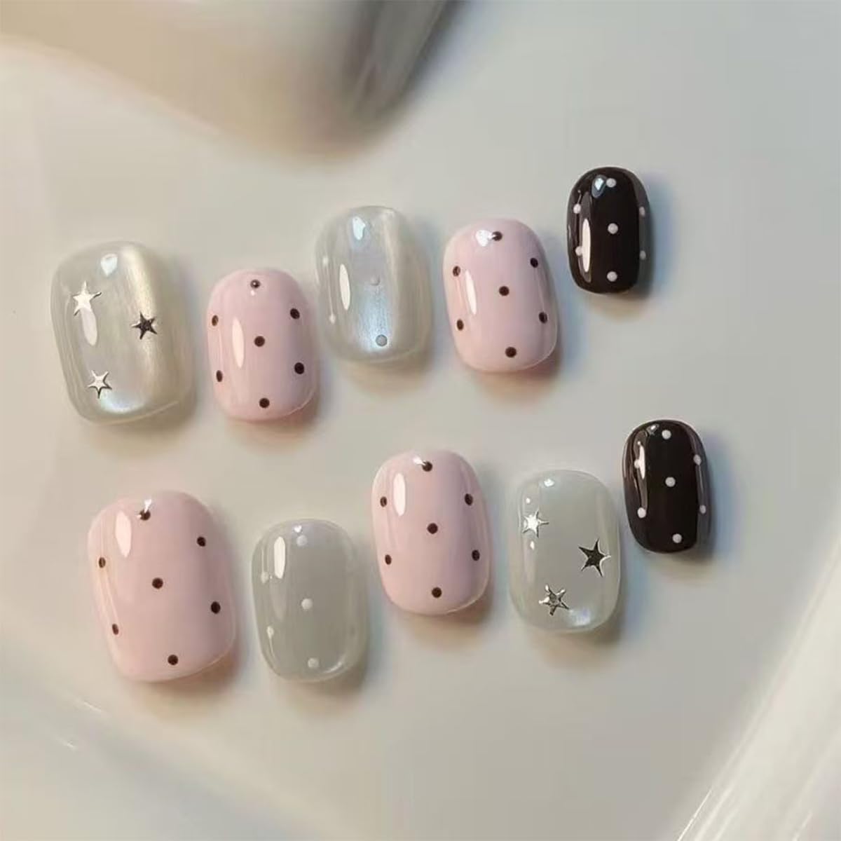 30Pcs Short Square Press on Nails Cute Polka Dot Fake Nails with Star Design Pink Green Glossy Artificial Nails Petite Short Glue on Nails for Women DIY Nail Art Salon Quality Acrylic Nails Decoration