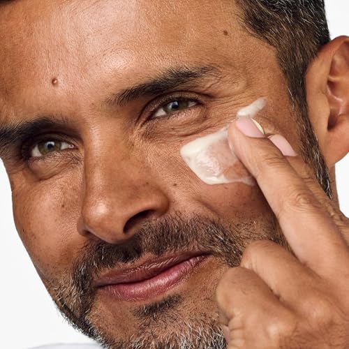Clinique For Men Shave Gift Set | Face Scrub | Cream Shave | Moisturizing Lotion | Exfoliating + Moisturizing | Includes 3 Travel Size Pieces | Perfect for Him