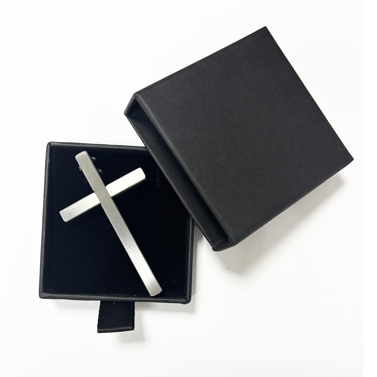 Self Defense Cross Necklace, 21 inch Chain, Stainless Steel Hidden Protection Tool with Safety Lock