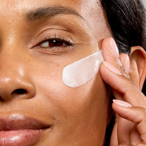 No7 Lift and Luminate Fragrance-Free Night Cream 50ml - Anti-Aging Moisturizer with Hyaluronic Acid & Vitamin C