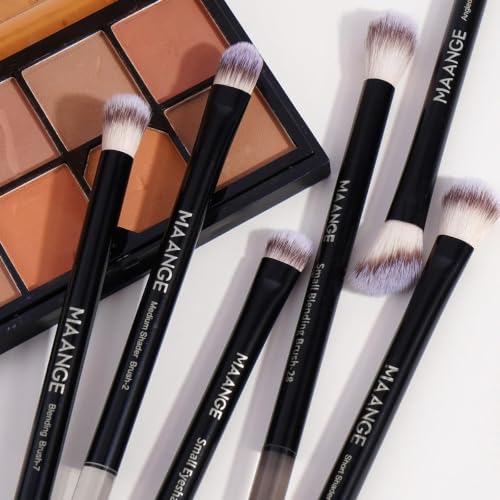 MAANGE 13-Piece Professional Makeup Brush Set with Travel Case - Black