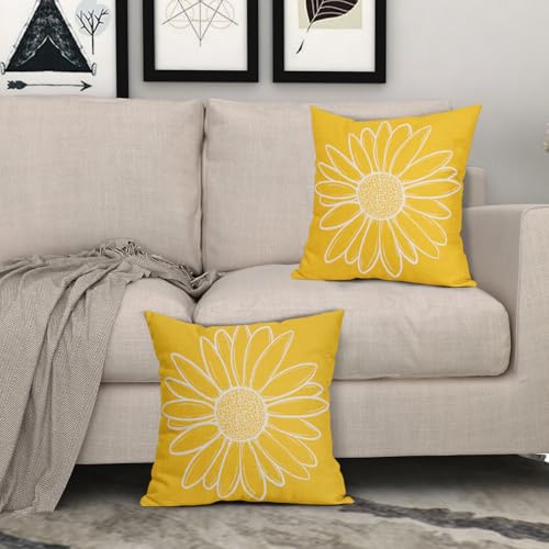 Spring Summer Daisy Flower Pillow Covers - Set of 2, 18x18 Inch