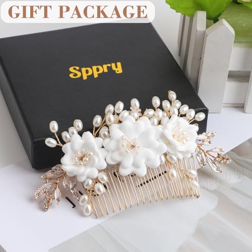 Handmade Pearl Rhinestone Wedding Hair Comb with 3 White Flowers