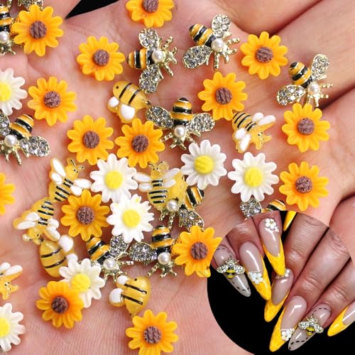 100Pcs 3D Bee Nail Charms & Daisy Flower Rhinestones