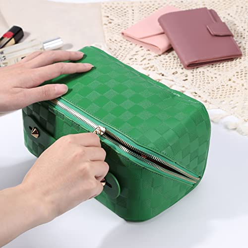 Cessfle Large Capacity Travel Cosmetic Bag - Green Waterproof Makeup Organizer