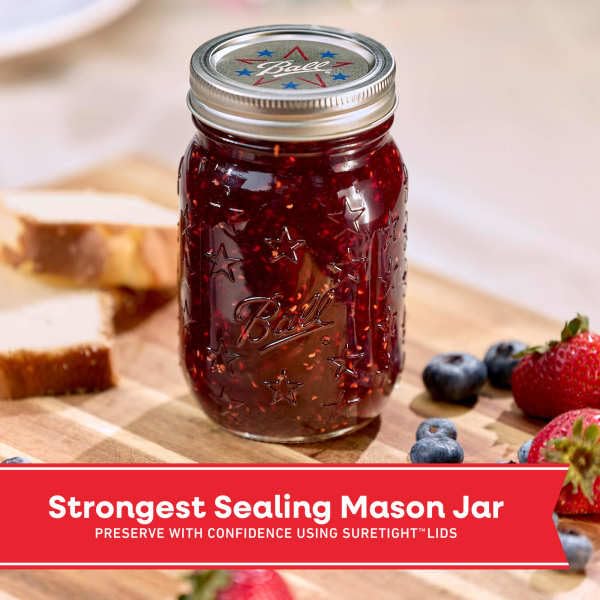 Ball Americana Mason Jars, 16 oz, 4-Pack with Lids - Star Design
