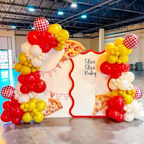 6 Red and White Checkered Balloons for Picnic & Party Decorations