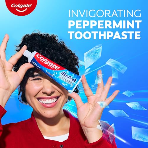 Colgate MaxFresh Fluoride Toothpaste, Cool Mint, 4 Pack, 6.3 oz Tubes