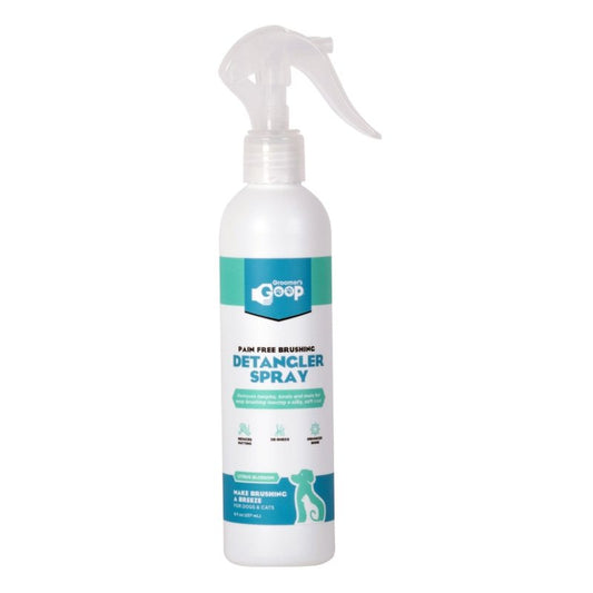 Groomer’s Goop Pain Free Brushing Detangler Spray – Tangle-Reducing Leave-in Formula Softens & Smooths Dog & Cat Coats, Gently Removes Dirt & Loose Fur, Reduces Shedding, Dye-Free – 8 oz Bottle