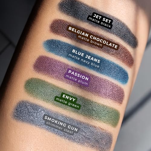 Honeybee Gardens Long-Wearing Eyeliner Pencil - Belgian Chocolate