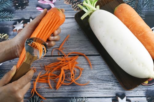Traditional Coconut Scraper with Stainless Steel Blade - Ergonomic Kitchen Grater Tool