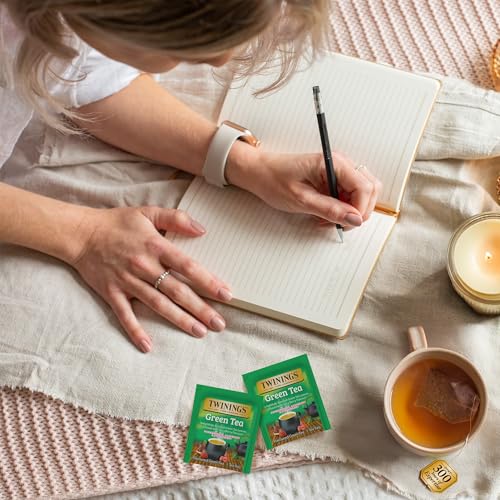 Twinings Green Tea with Pomegranate, Raspberry & Strawberry - 20 Individually Wrapped Bags