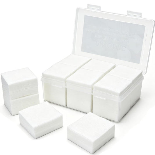 900 PCS Gun Cleaning Patches with Storage Case - Lint Free, Highly Absorbent Gun Patches, 2"x2" Cleaning Cloths for Firearms 9mm /.30cal, Bulk Nonwoven Wipes