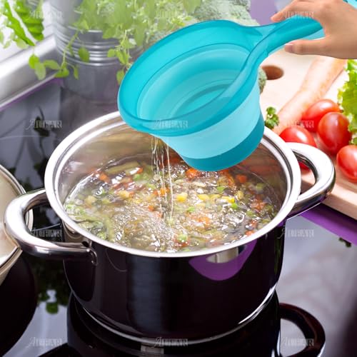 Collapsible Water Ladle for Kitchen & Bath - Space-Saving Spoon