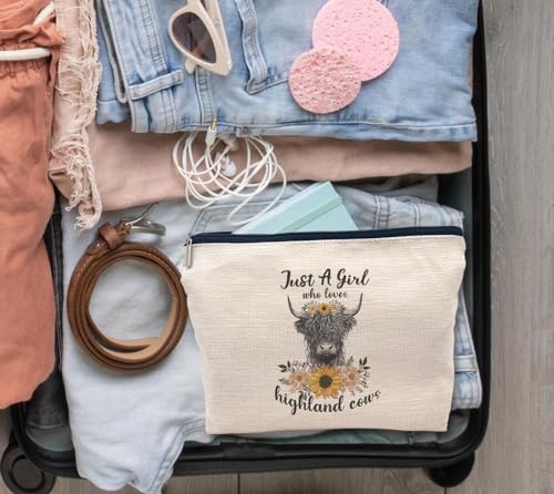 Highland Cow Makeup Bag - Stylish Travel Toiletry Bag for Women