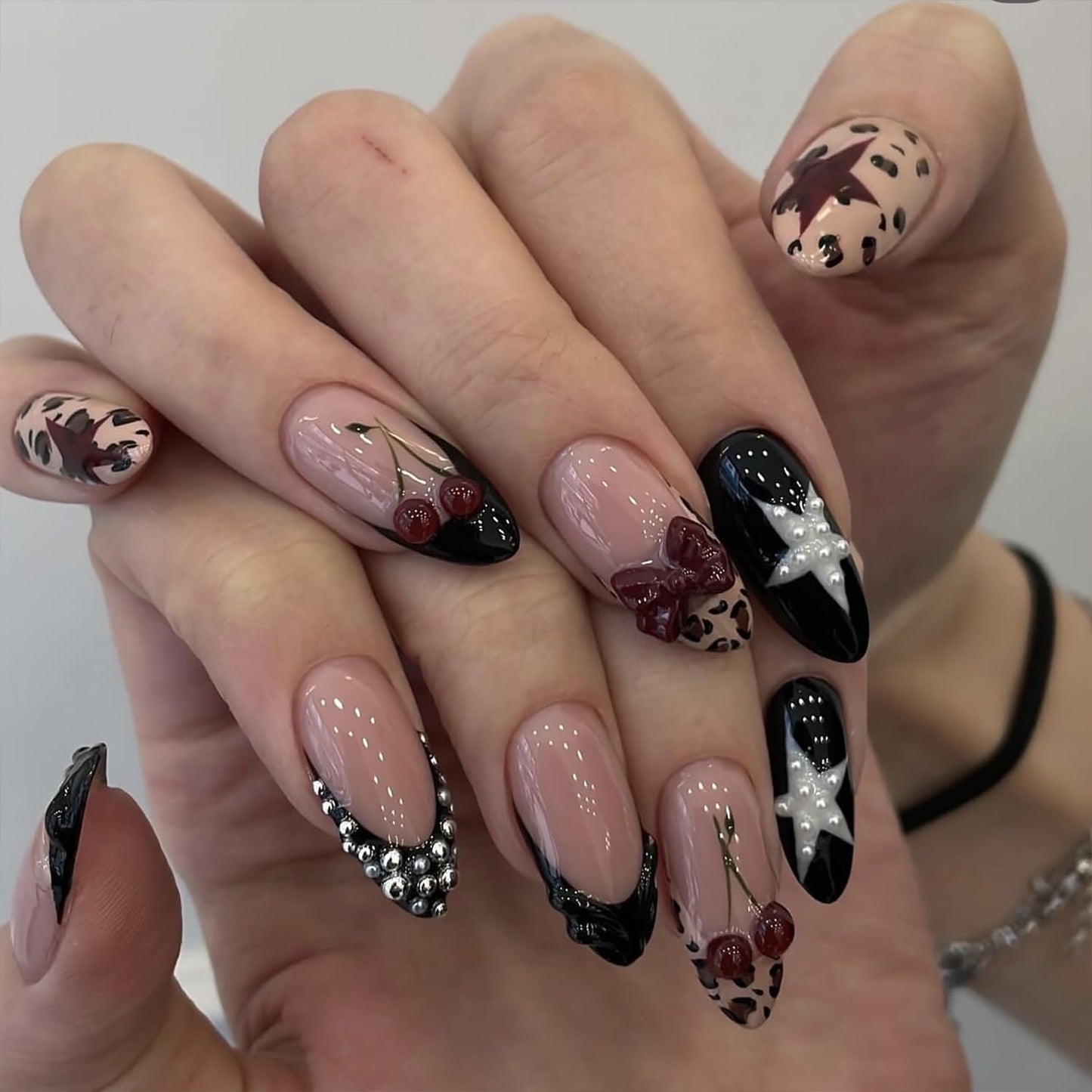 30Pcs 4th of July Press-On Nails - Medium Almond Shape with Fireworks & American Flag Design | Patriotic Artificial Nails for Women