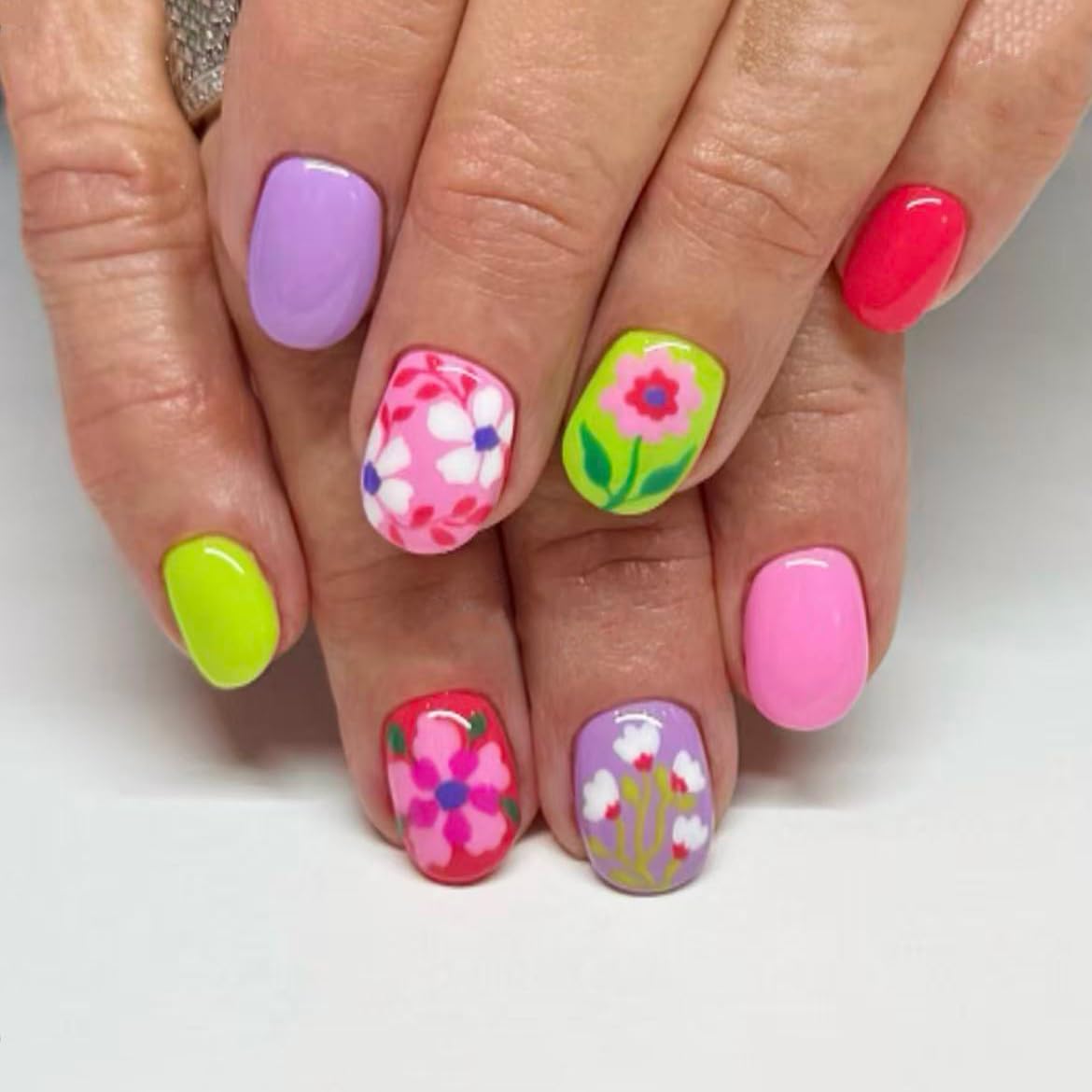 Colorful Gradient Press-On Nails | Medium Coffin Shaped Acrylic Nail Art - 24 Pcs with Rainbow Designs