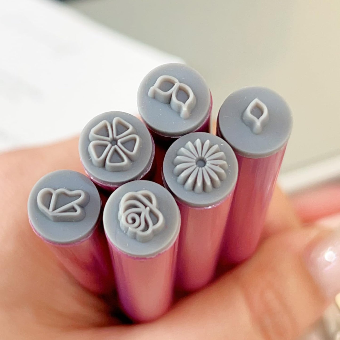 Silicone Nail Seal Pen Set - 6 Pcs Creative Butterfly & Flower Patterns for DIY Nail Art