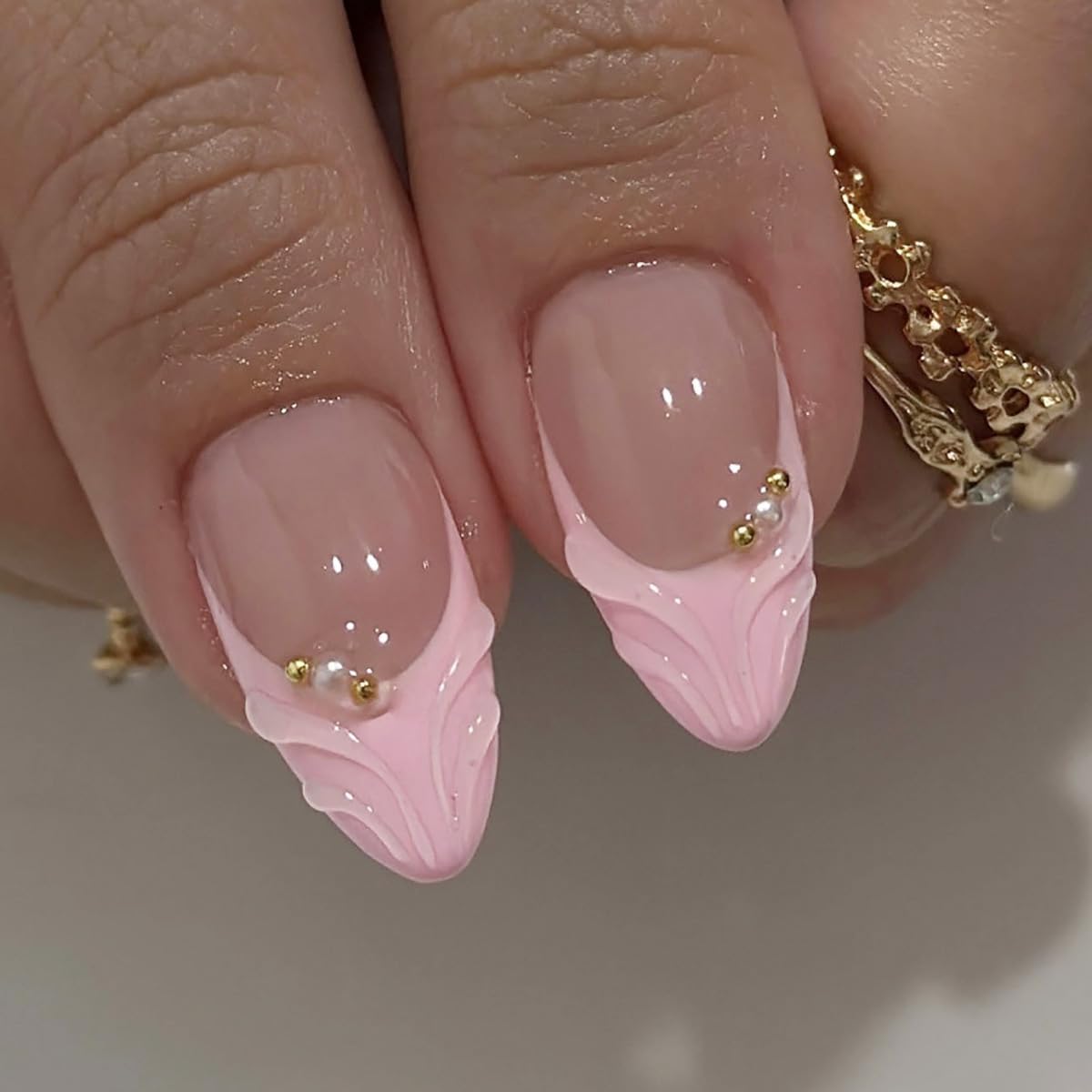 24Pcs Pink Flower Press on Nails Short Almond French Tip Fake Nails 3D Floral with Gold Beads Design Spring Summer False Nails Cute Stick on Nails Full Cover Artificial Glue on Nail for Women Acrylic