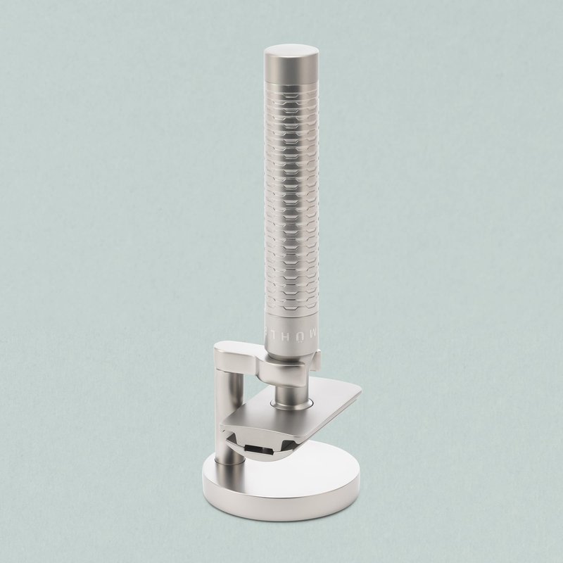 MÜHLE Single Holder for Classic Safety Razors - For ROCCA and COMPANION Razors - Matt Chrome Shaving Stand