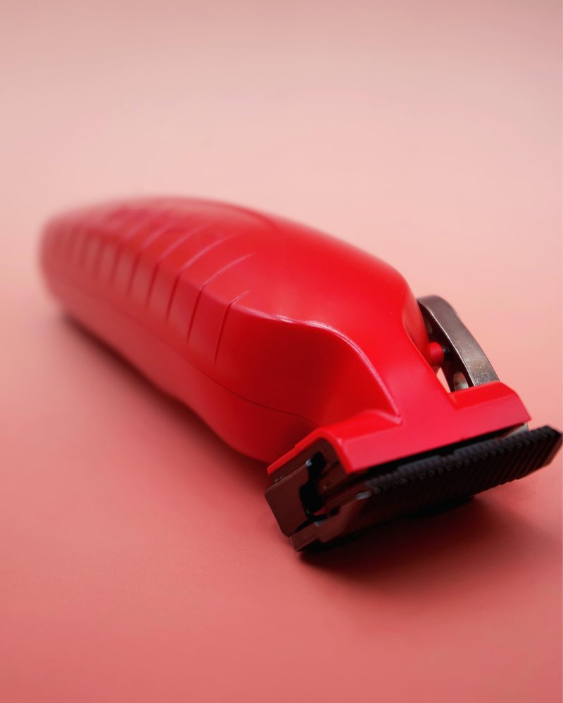 Supreme Trimmer Vader Clipper with DLC Taper Blade STC5098 | 210 Min Run Time 7500 RPM Hair Trimmer | Professional Brushless Motor Barber Clipper | Red