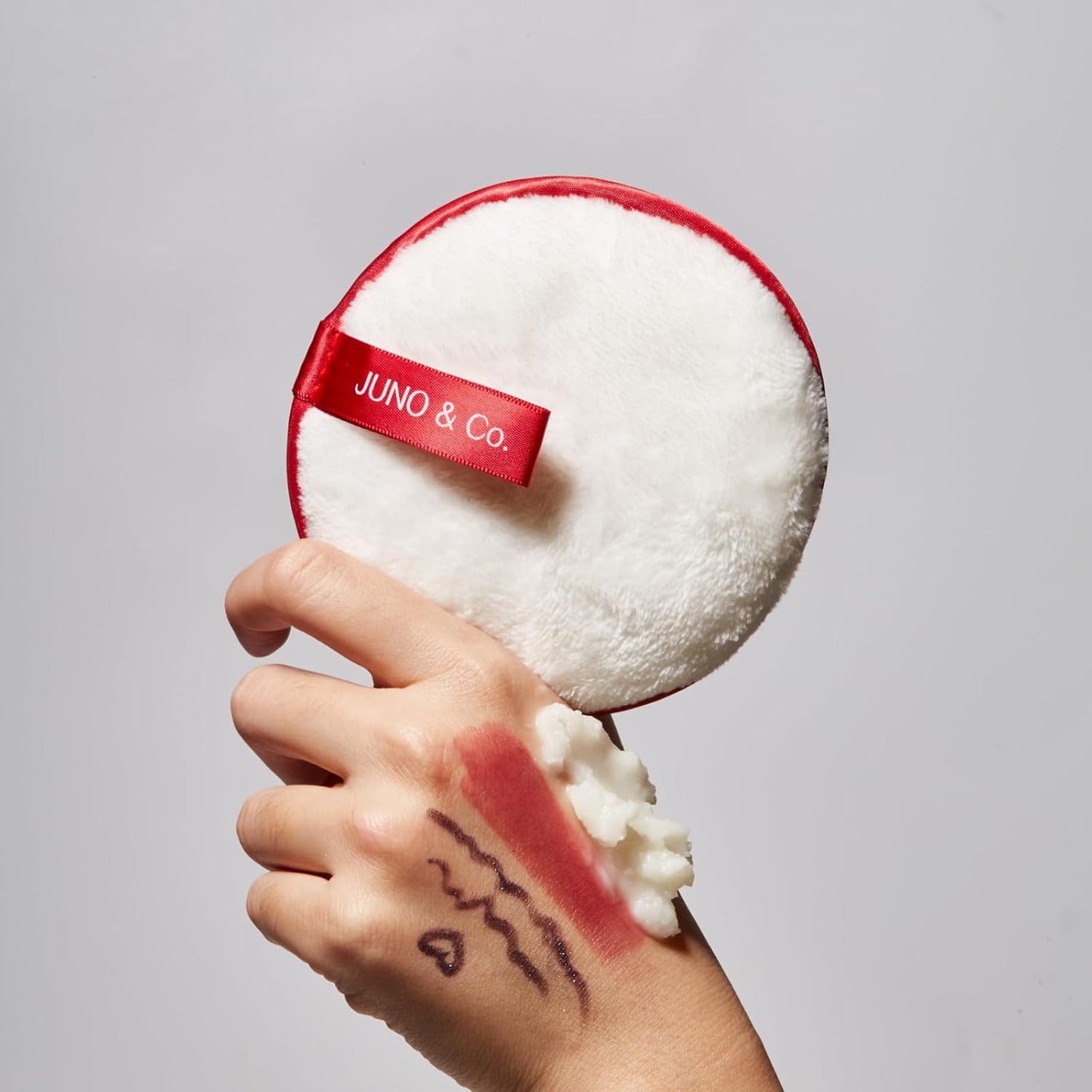 JUNO & Co. Reusable Makeup Remover Pad | Washable Face Cleansing Pad in Red