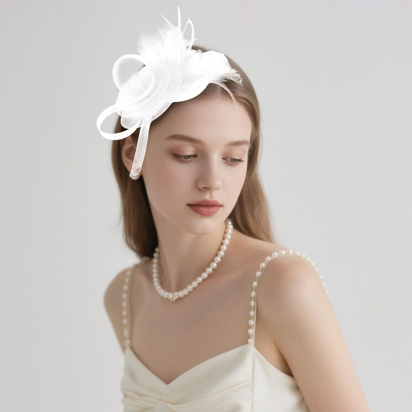 AMCAMI Fascinators Hats with Feather for Women 2025 Derby Hats Tea Party Hat with Headband and Clip White