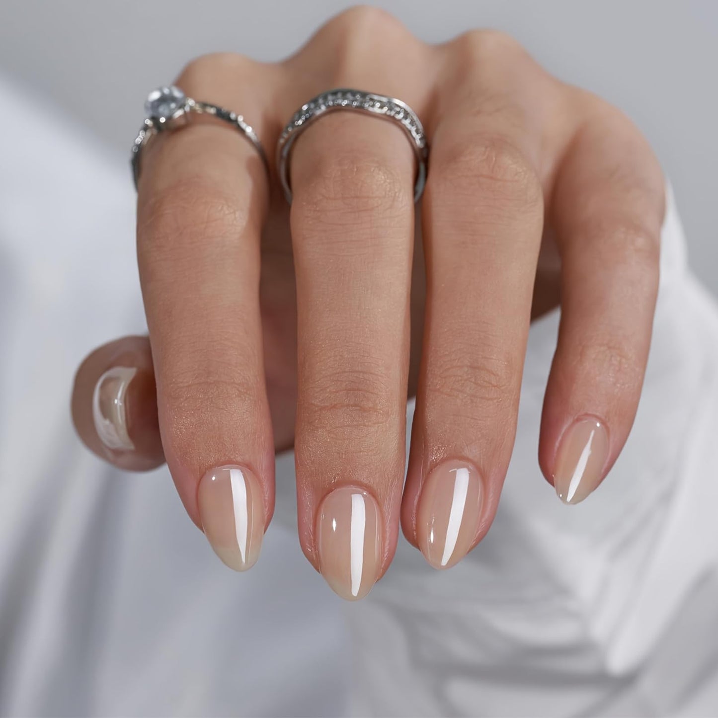 LRKNNO Short Almond Press on Nails Nude Ombre Fake Nails Glossy Full Cover Glue on Nails Reusable Acrylic False Nails Natural French Stick On Nails Kit for Women Daily Wear Manicure 24Pcs