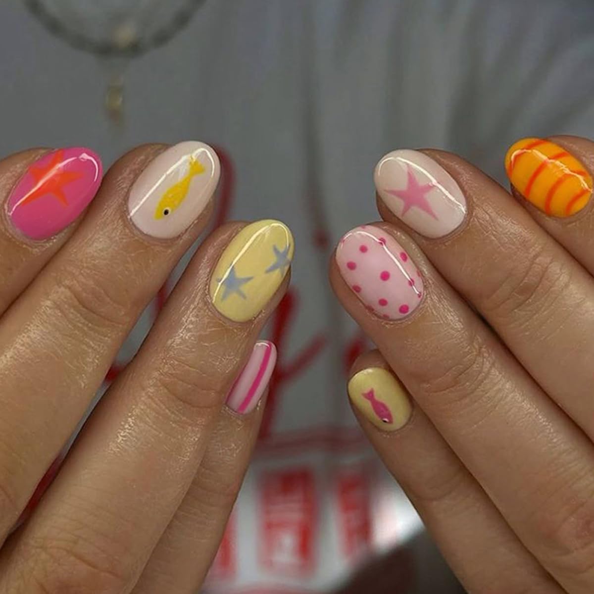 Almond Press-On Nails - Leaf Design Green Full Cover Glossy Fake Nails | 24PCS for Women