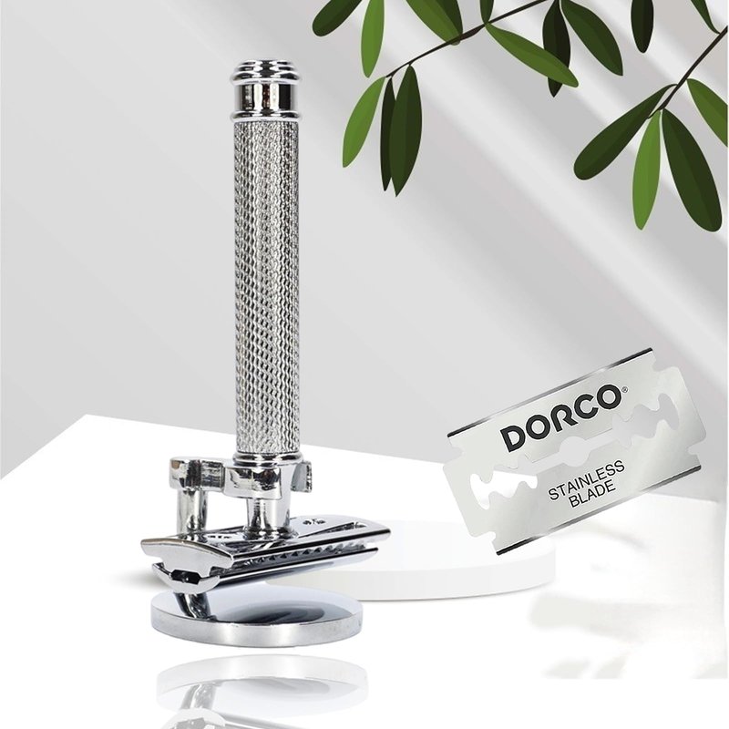 Hysotok Double Edge Safety Razor Set With 20 Blades, Stand, Heavy Duty Kit for Men's Everyday Use and Smooth Close Shave (Silvery)